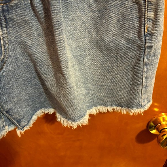 Wild fable size 4 highest rise a-line shorts raw‎ hem - Picture 5 of 12